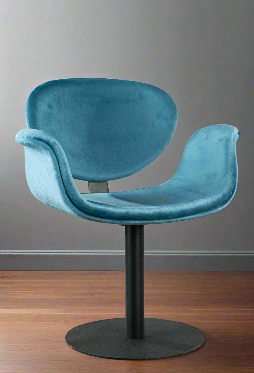 Tulip Swivel Chair in Blue