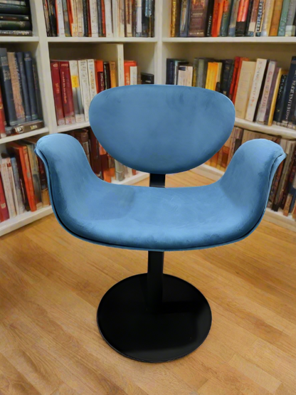 Tulip Swivel Chair in Blue